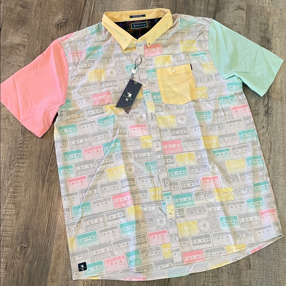 Colorful cassette tape Golf with Vintage look Short Sleeve Button-Up Shirt